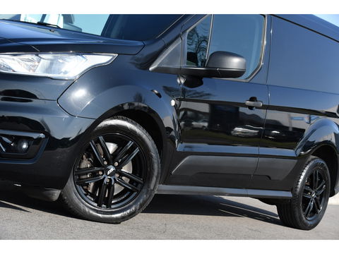 Ford Transit Connect 1.5 TDCI L1 Black Edition Camera, Cruise, Carplay, 100pk, Automaat, multimedia, Trekhaak, Stoelverwarming, Uniek!
