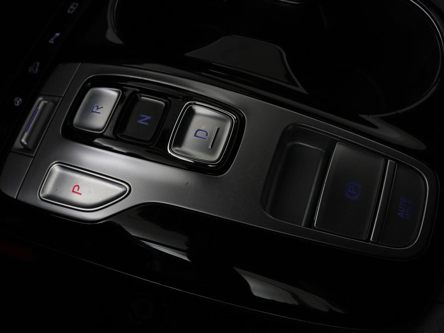 Hyundai Tucson 1.6 T-GDI HEV Premium | Leder | Stoelventilatie | Adaptive cruise | 360 camera | Carplay | Stuurverwarming | Memory | Navigatie | Full LED
