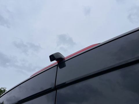 Volkswagen Crafter 35 2.0 TDI 140pk L3H2 Comfortline / vaste prijs rijklaar € 21.950 ex btw / lease vanaf € / airco / cruise / navi / achteruit rijcamera / euro 6 / bpm vrij !