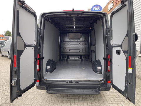 Volkswagen Crafter 35 2.0 TDI 140pk L3H2 Comfortline / vaste prijs rijklaar € 21.950 ex btw / lease vanaf € / airco / cruise / navi / achteruit rijcamera / euro 6 / bpm vrij !
