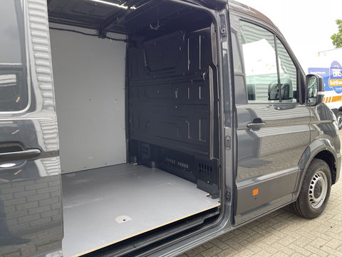 Volkswagen Crafter 35 2.0 TDI 140pk L3H2 Comfortline / vaste prijs rijklaar € 21.950 ex btw / lease vanaf € / airco / cruise / navi / achteruit rijcamera / euro 6 / bpm vrij !