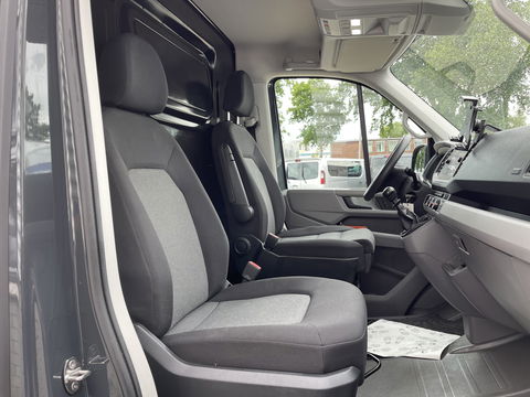 Volkswagen Crafter 35 2.0 TDI 140pk L3H2 Comfortline / vaste prijs rijklaar € 21.950 ex btw / lease vanaf € / airco / cruise / navi / achteruit rijcamera / euro 6 / bpm vrij !