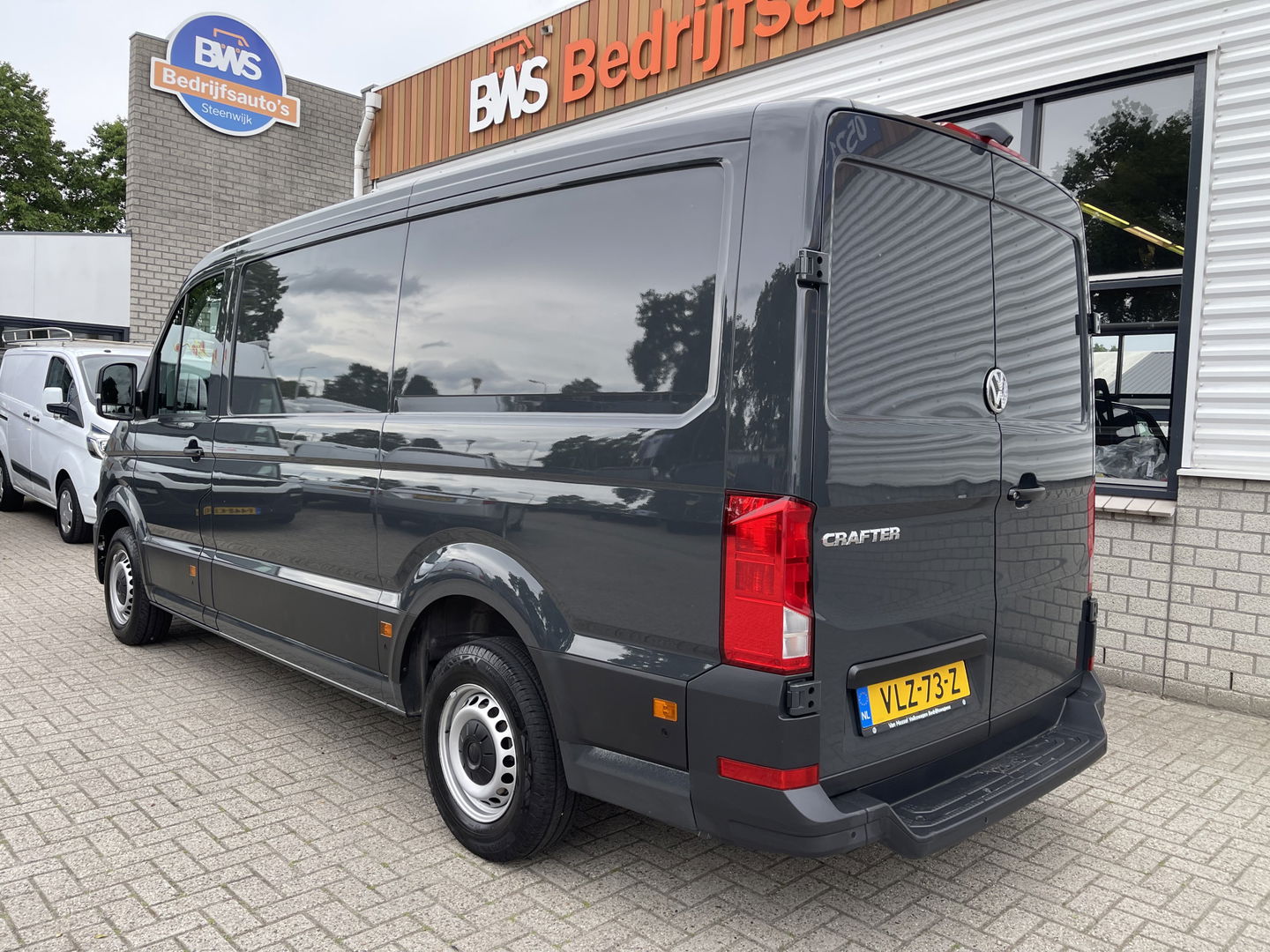 Volkswagen Crafter 35 2.0 TDI 140pk L3H2 Comfortline / vaste prijs rijklaar € 21.950 ex btw / lease vanaf € / airco / cruise / navi / achteruit rijcamera / euro 6 / bpm vrij !