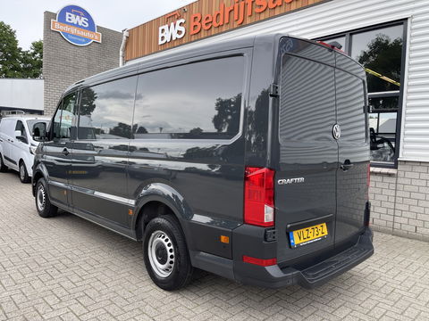 Volkswagen Crafter 35 2.0 TDI 140pk L3H2 Comfortline / vaste prijs rijklaar € 21.950 ex btw / lease vanaf € / airco / cruise / navi / achteruit rijcamera / euro 6 / bpm vrij !