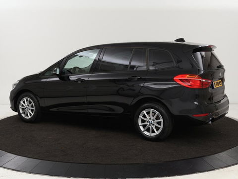 BMW 2 Serie Gran Tourer 218d Advantage | Sportstoelen | Stoelverwarming | Navigatie | Bluetooth | Parkeerhulp | Climate control | Cruise control