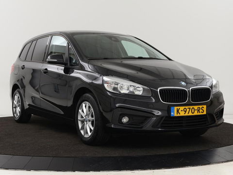 BMW 2 Serie Gran Tourer 218d Advantage | Sportstoelen | Stoelverwarming | Navigatie | Bluetooth | Parkeerhulp | Climate control | Cruise control