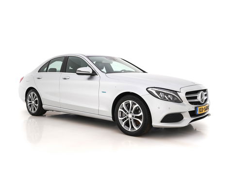 Mercedes-Benz C-Klasse 350 e Lease Edition Plus Avantgarde--Pack *FULL-LEATHER | FULL-LED | DISTRONIC | BLINDSPOT | AIRMATIC | NAVI-FULLMAP | CAMERA | HEATED-SEATS | SPORT-SEATS | ECC | LANE-ASSIST | SHIFT-PADDLES | PDC | KEYLESS | 17''ALU *