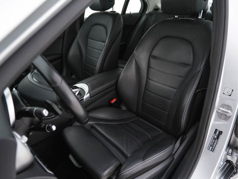 Mercedes-Benz C-Klasse 350 e Lease Edition Plus Avantgarde--Pack *FULL-LEATHER | FULL-LED | DISTRONIC | BLINDSPOT | AIRMATIC | NAVI-FULLMAP | CAMERA | HEATED-SEATS | SPORT-SEATS | ECC | LANE-ASSIST | SHIFT-PADDLES | PDC | KEYLESS  | 17''ALU *