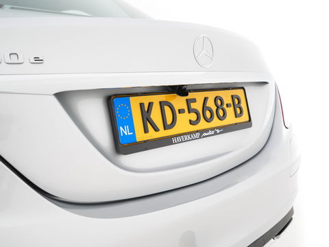 Mercedes-Benz C-Klasse 350 e Lease Edition Plus Avantgarde--Pack *FULL-LEATHER | FULL-LED | DISTRONIC | BLINDSPOT | AIRMATIC | NAVI-FULLMAP | CAMERA | HEATED-SEATS | SPORT-SEATS | ECC | LANE-ASSIST | SHIFT-PADDLES | PDC | KEYLESS  | 17''ALU *