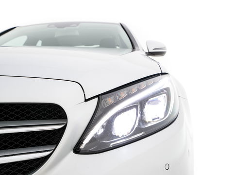 Mercedes-Benz C-Klasse 350 e Lease Edition Plus Avantgarde--Pack *FULL-LEATHER | FULL-LED | DISTRONIC | BLINDSPOT | AIRMATIC | NAVI-FULLMAP | CAMERA | HEATED-SEATS | SPORT-SEATS | ECC | LANE-ASSIST | SHIFT-PADDLES | PDC | KEYLESS  | 17''ALU *