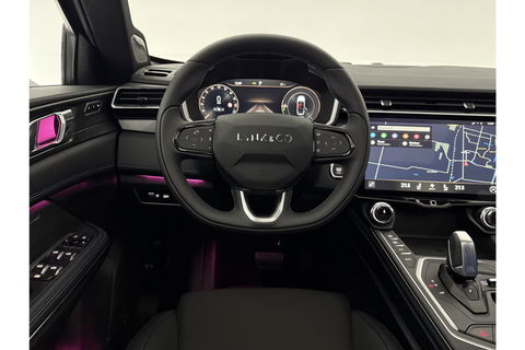 Lynk Co 01 1.5 262PK Hybride Pano LED Sfeerverl. Virtual 360Camera Carplay ACC Memory Clima Navi 20"LMV