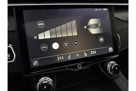 Lynk Co 01 1.5 262PK Hybride Pano LED Sfeerverl. Virtual 360Camera Carplay ACC Memory Clima Navi 20"LMV