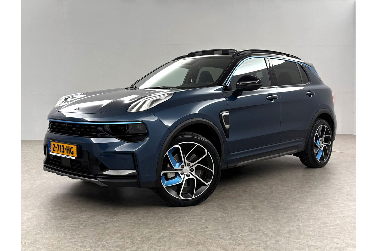 Lynk Co 01 1.5 262PK Hybride Pano LED Sfeerverl. Virtual 360Camera Carplay ACC Memory Clima Navi 20"LMV
