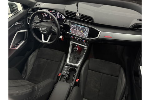 Audi Q3 35 TFSI 150PK Pano Trekhaak Sfeer LED Virtual Carplay Camera Clima Cruise Navi PDC 19''LMV