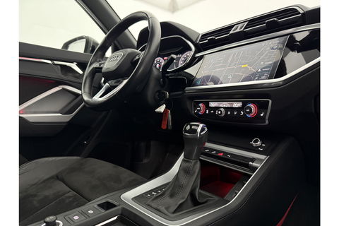 Audi Q3 35 TFSI 150PK Pano Trekhaak Sfeer LED Virtual Carplay Camera Clima Cruise Navi PDC 19''LMV