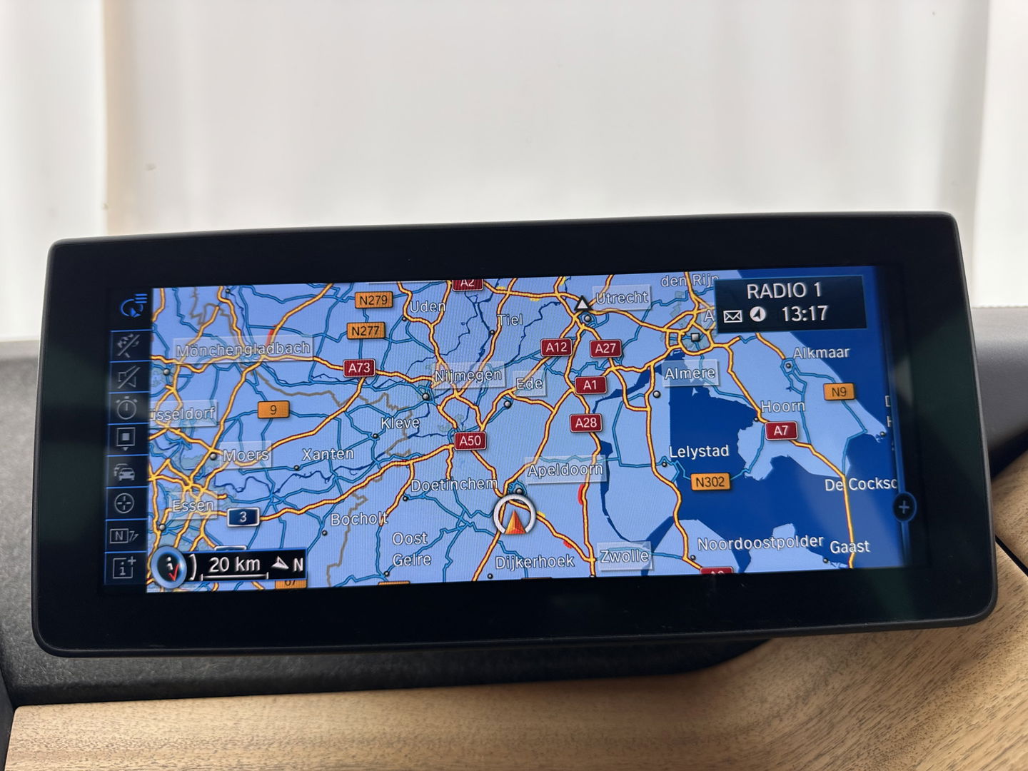 BMW i3 Range Extender Comfort Advance *LUXURY-LEATHER | NAVI-FULLMAP | CAMERA | HEATED-COMFORTSEATS | LANE-ASSIST | CCS-FASTLOADER | ADAPTIVE-CRUISE | ECC | DIGI-COCKPIT | PDC | 20''ALU*