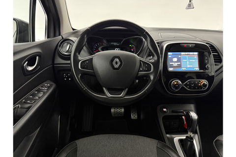 Renault Captur 1.3 TCe Intens 150PK Clima Camera Carplay LED Trekhaak Navigatie PDC 17"LMV