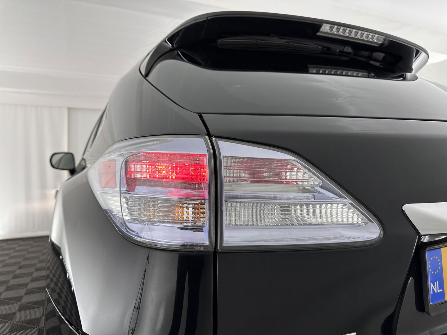 Lexus RX 450h 4WD Luxury Aut. *LUXURY-LEATHER | NAVI-FULLMAP | MEMORY-PACK | XENON | CAMERA | HEATED-COMFORTSEATS | ECC | PDC | CRUISE | TOWBAR | 19''ALU*