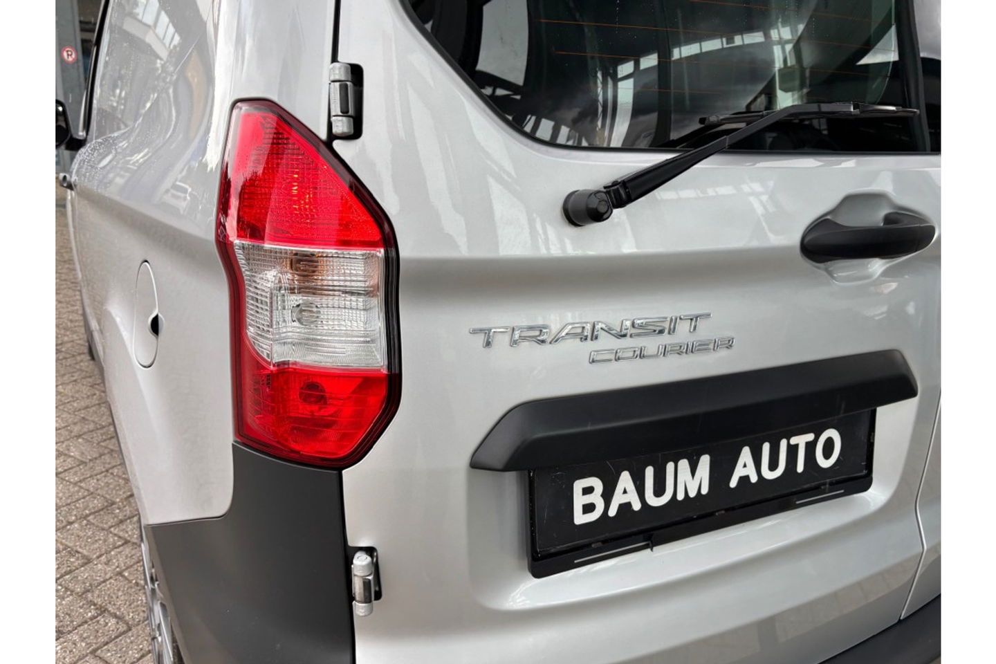 Ford Transit Courier 1.0 TREND ECOBOOST AIRCO BTW VRIJ