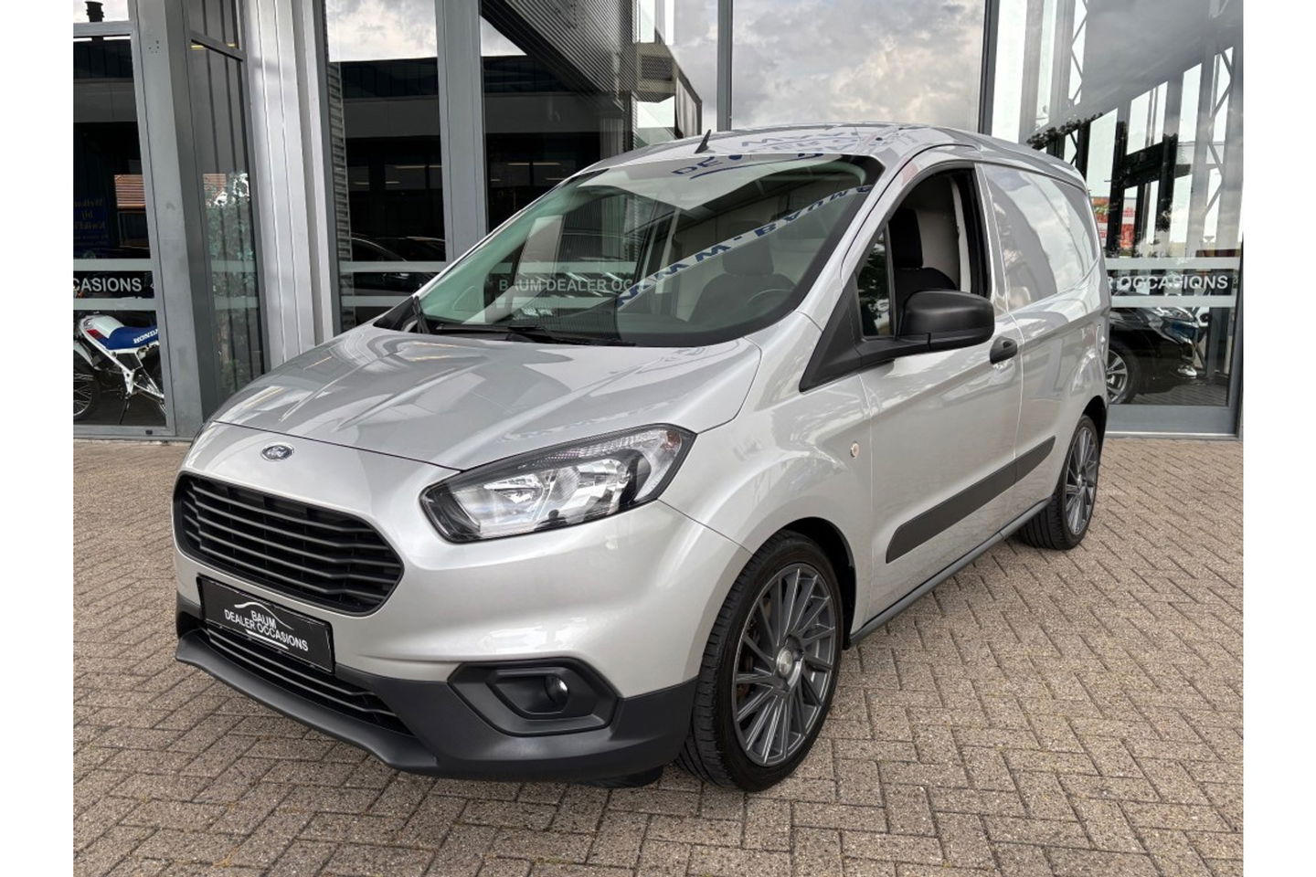 Ford Transit Courier 1.0 TREND ECOBOOST AIRCO BTW VRIJ