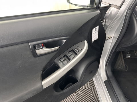 Toyota Prius 1.8 Dynamic Business Aut. *1/2LEATHER | FULL-LED | NAVI-FULLMAP | JBL-SOUND | ECC | PDC | CRUISE | COMFORT-SEATS | 20''ALU*