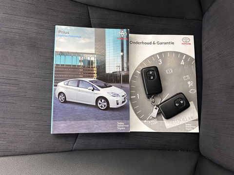 Toyota Prius 1.8 Dynamic Business Aut. *1/2LEATHER | FULL-LED | NAVI-FULLMAP | JBL-SOUND | ECC | PDC | CRUISE | COMFORT-SEATS | 20''ALU*