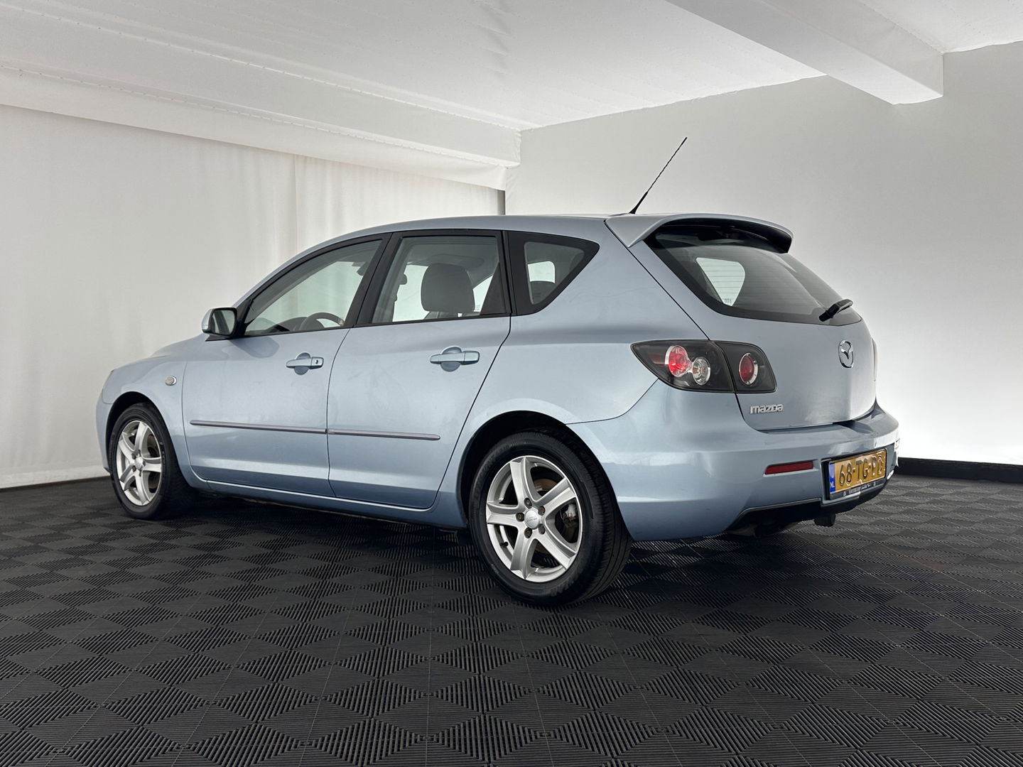 Mazda 3 Sport 1.6 Touring *AIRCO | COMFORT-SEATS | RADIO-CD/MP3 | 16''ALU*