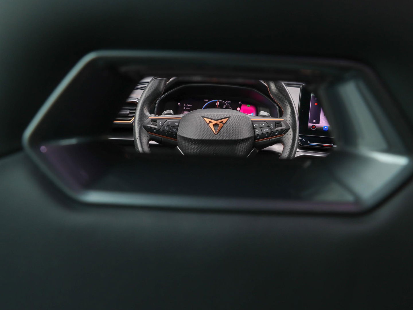 CUPRA Formentor 1.4 e-Hybrid VZ Performance | Keyless | Sportstoelen | Memory | Stuur/stoelverwarming