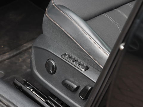 CUPRA Formentor 1.4 e-Hybrid VZ Performance | Keyless | Sportstoelen | Memory | Stuur/stoelverwarming