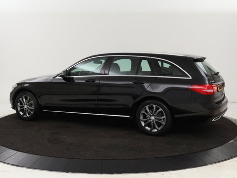 Mercedes-Benz C-Klasse 180 Avantgarde | Half leder | Adaptief LED | Trekhaak | Navigatie | Climate control | Park Assist | Cruise control | Bluetooth