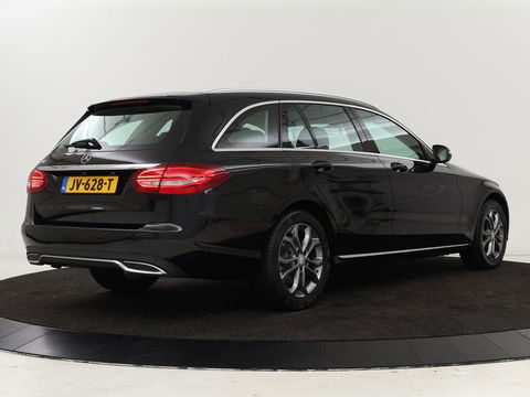 Mercedes-Benz C-Klasse 180 Avantgarde | Half leder | Adaptief LED | Trekhaak | Navigatie | Climate control | Park Assist | Cruise control | Bluetooth