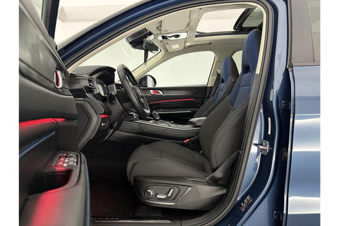 Lynk Co 01 1.5 Hybride 360Camera ACC Pano LED Memory Sfeerverl. Carplay Clima Navi Virtual 20"LMV