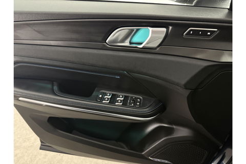 Lynk Co 01 1.5 Hybride 360Camera ACC Pano LED Memory Sfeerverl. Carplay Clima Navi Virtual 20"LMV