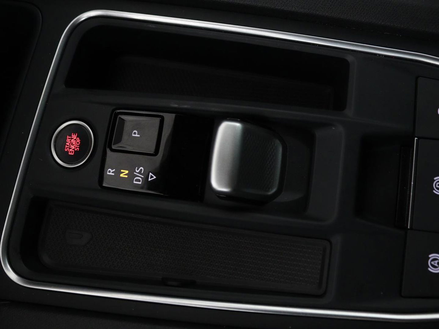SEAT Leon 1.4 TSI e-Hybrid PHEV FR | Stoel & stuurverwarming | Adaptive cruise | Carplay | Park Assist | Navigatie | Sfeerverlichting | Full LED