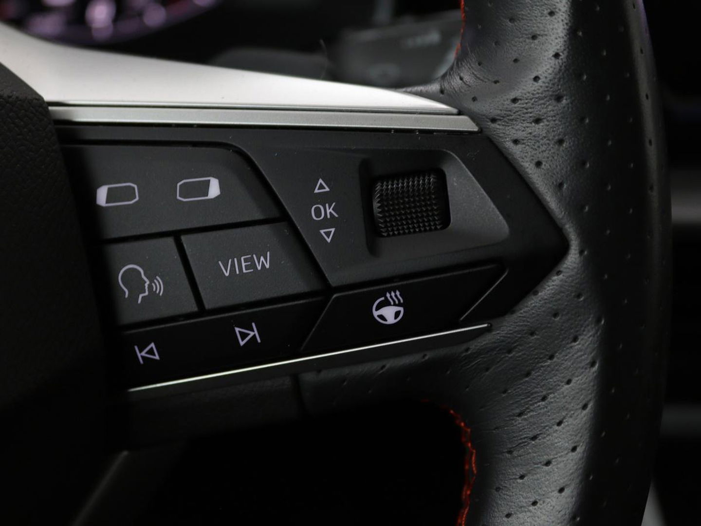 SEAT Leon 1.4 TSI e-Hybrid PHEV FR | Stoel & stuurverwarming | Adaptive cruise | Carplay | Park Assist | Navigatie | Sfeerverlichting | Full LED