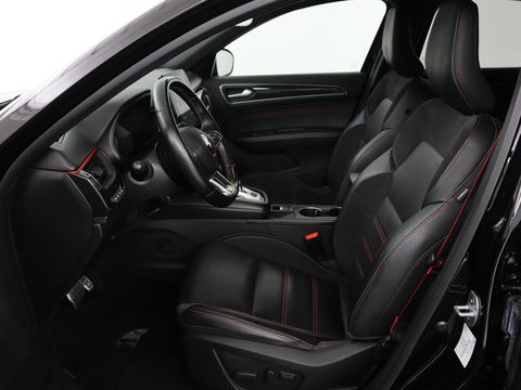 Renault Arkana 1.6 E-Tech Hybrid 145 R.S. Line | Leder/Alcantara | Stoel & stuurverwarming | Adaptive cruise | Camera | BOSE Sound | Carplay | Sfeerverlichting | Full LED | Keyless | Navigatie | Climate control