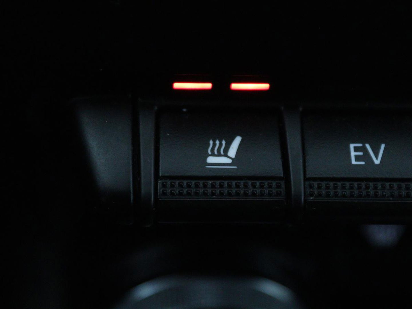 Renault Arkana 1.6 E-Tech Hybrid 145 R.S. Line | Leder/Alcantara | Stoel & stuurverwarming | Adaptive cruise | Camera | BOSE Sound | Carplay | Sfeerverlichting | Full LED | Keyless | Navigatie | Climate control