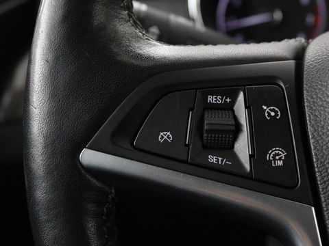 Opel Mokka X 1.4 Turbo Innovation | Automaat | Stoel & stuurverwarming | Trekhaak | Carplay | Navigatie | Camera | Xenon | Climate control | Keyless