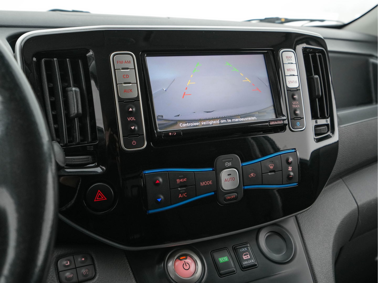 Nissan E-NV200 Business 24 kWh 138 km Range Aut. *NAVI-FULLMAP | COMFORT-SEATS | FASTLOADER | CAMERA | HEATED-SEATS | ECC | CRUISE | 15''ALU*