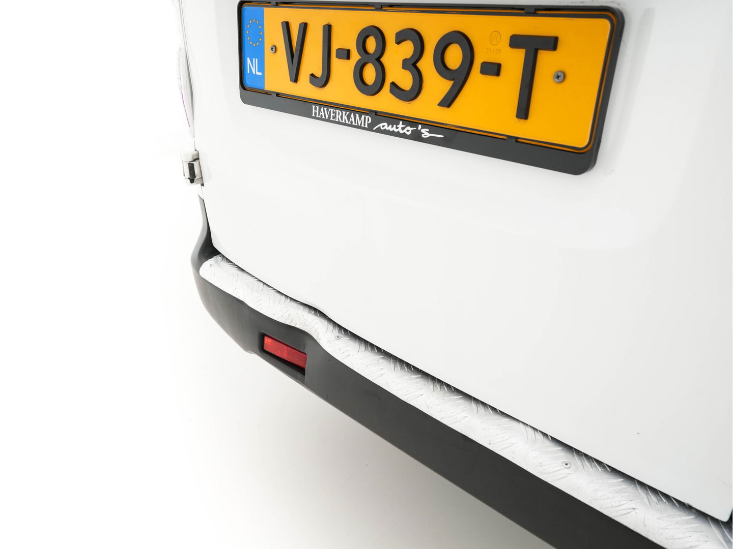 Nissan E-NV200 Business 24 kWh 138 km Range Aut. *NAVI-FULLMAP | COMFORT-SEATS | FASTLOADER | CAMERA | HEATED-SEATS | ECC | CRUISE | 15''ALU*