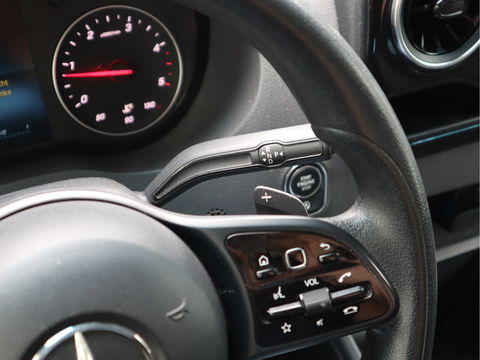 Mercedes-Benz Sprinter 514 CDI Automaat Bakwagen Laadklep - MBUX - Cruise - 3 Zits