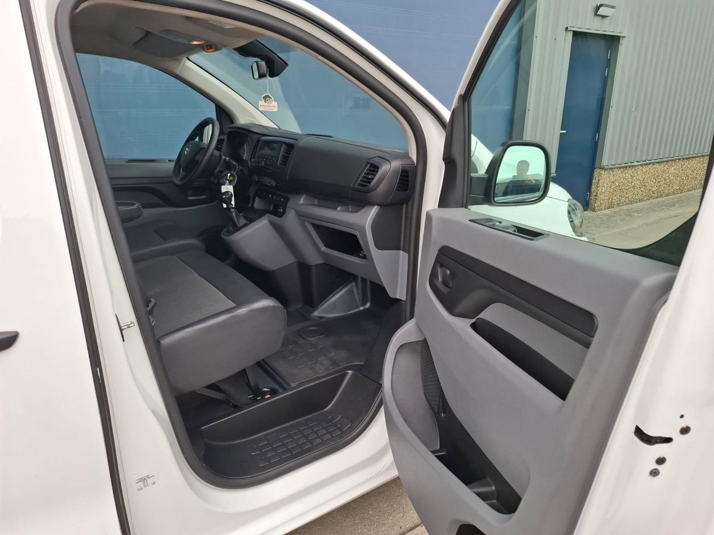 Opel Vivaro 1.5 CDTI L2H1 Edition L3H1 / AIRCO / CRUISE CONTROLE / 3 ZITS / EURO 6