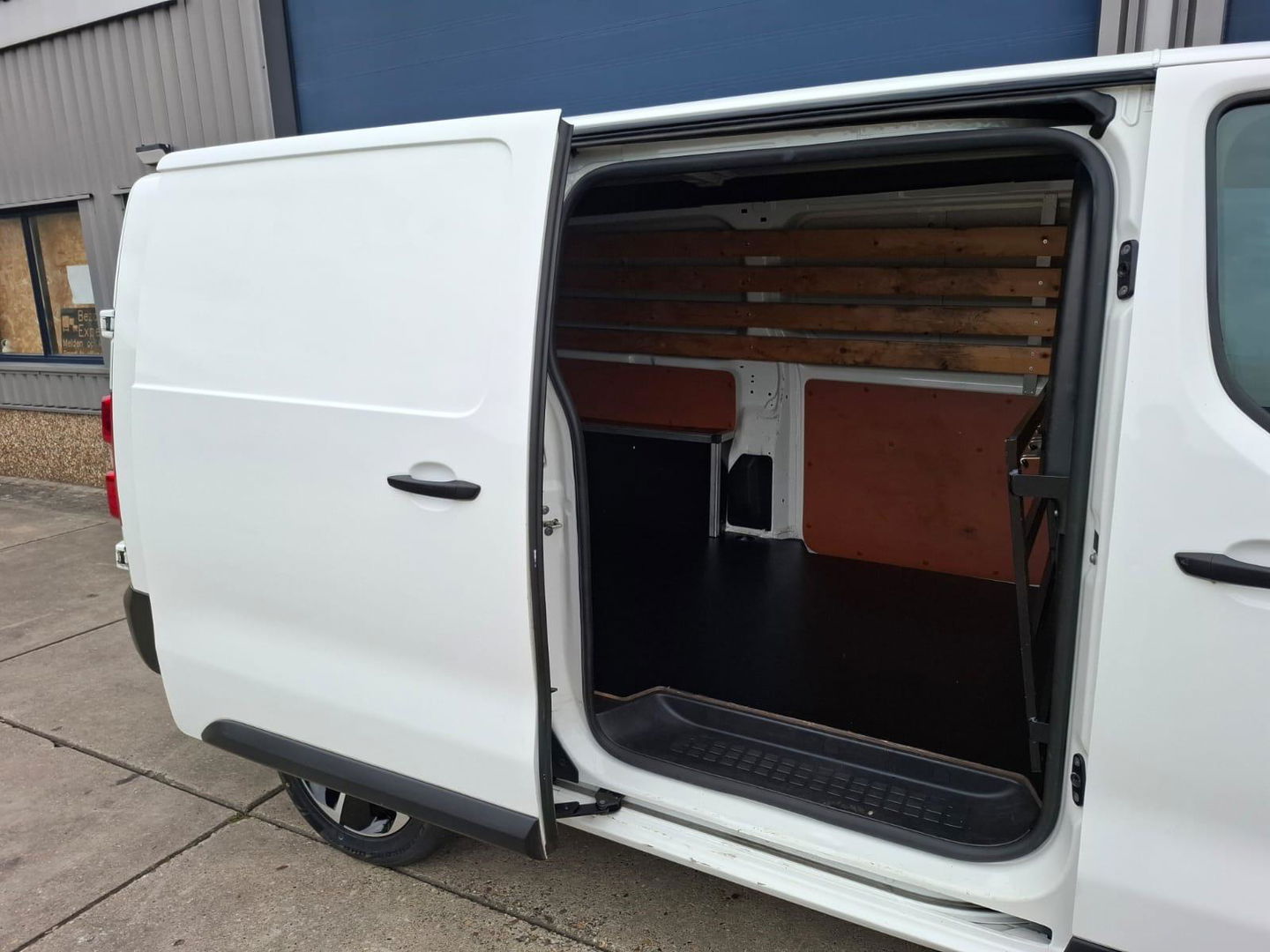 Opel Vivaro 1.5 CDTI L2H1 Edition L3H1 / AIRCO / CRUISE CONTROLE / 3 ZITS / EURO 6