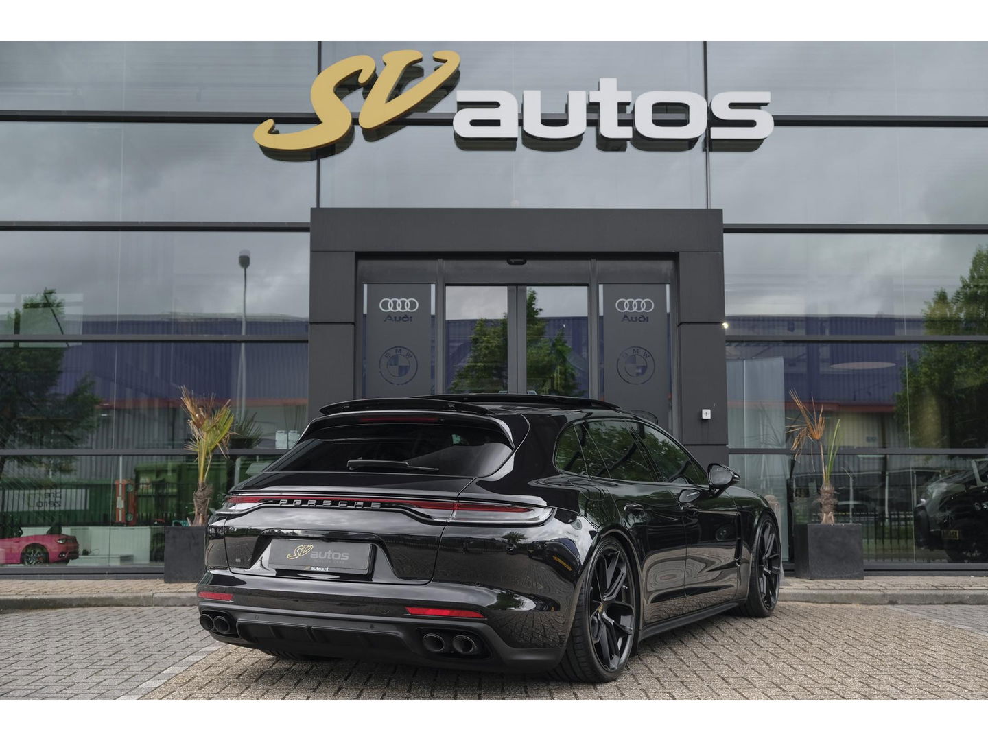 Porsche Panamera Sport Turismo 2.9 4S 560pk E-Hybrid Facelift Panoramadak *BTW* Luchtvering Softclose Bose 21" LMV Camera