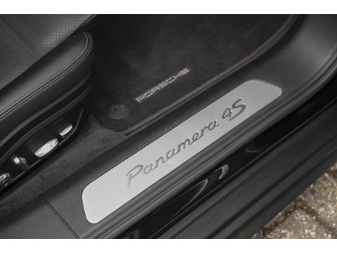 Porsche Panamera Sport Turismo 2.9 4S 560pk E-Hybrid Facelift Panoramadak *BTW* Luchtvering Softclose Bose 21" LMV Camera