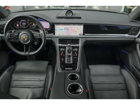 Porsche Panamera Sport Turismo 2.9 4S 560pk E-Hybrid Facelift Panoramadak *BTW* Luchtvering Softclose Bose 21" LMV Camera