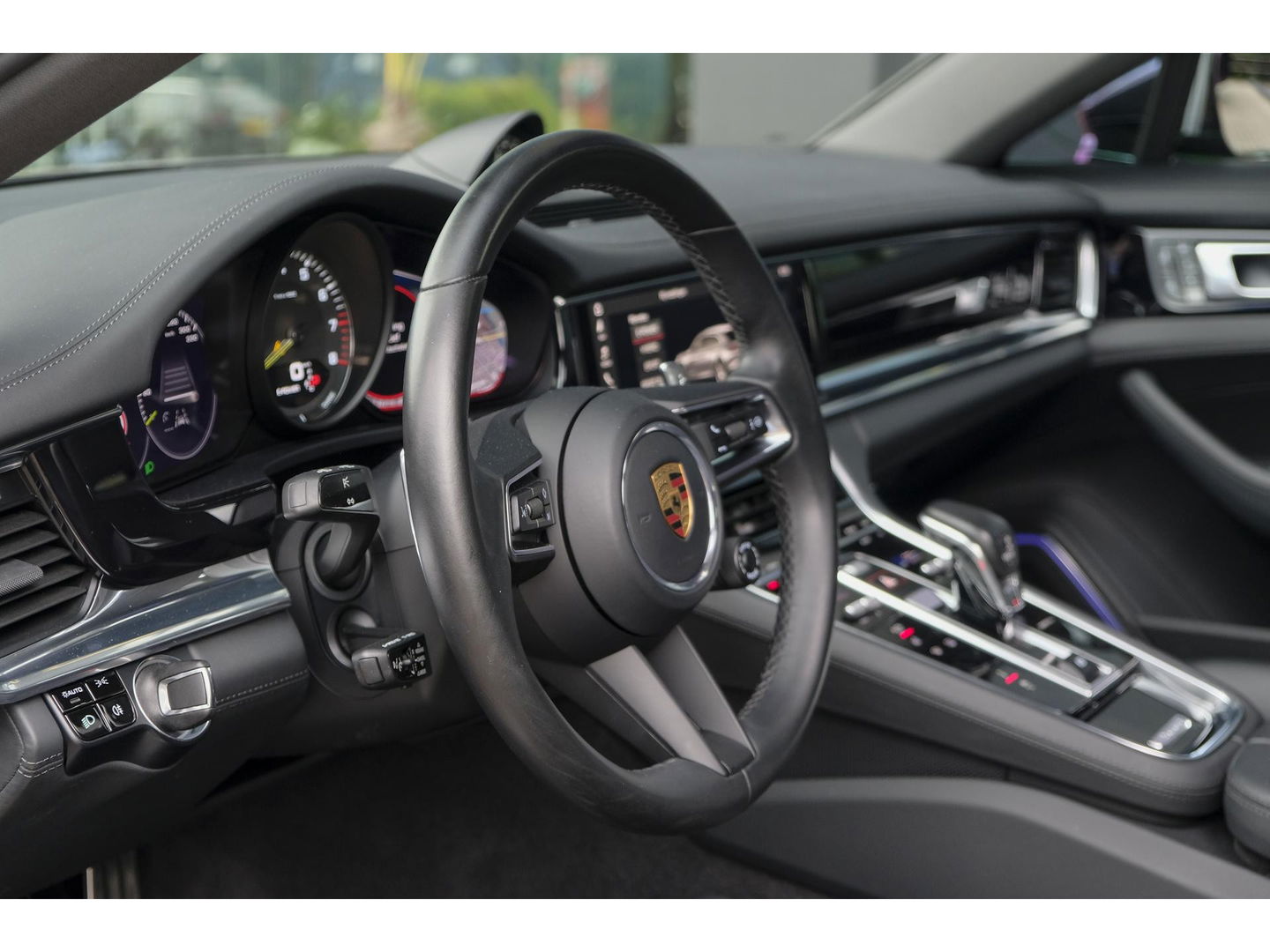 Porsche Panamera Sport Turismo 2.9 4S 560pk E-Hybrid Facelift Panoramadak *BTW* Luchtvering Softclose Bose 22" LMV Camera