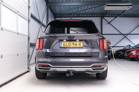 Kia Sorento 1.6 T-GDI Plug-in Hybrid 4WD ComfortLine | Panorama | Bose | Adaptive | Stoelkoeling | LED | Trekhaak | Leder | Zonneschermen |