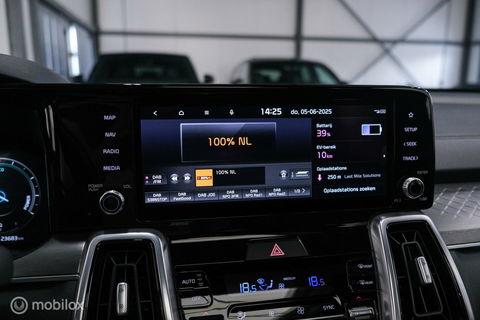 Kia Sorento 1.6 T-GDI Plug-in Hybrid 4WD ComfortLine | Panorama | Bose | Adaptive | Stoelkoeling | LED | Trekhaak | Leder | Zonneschermen |