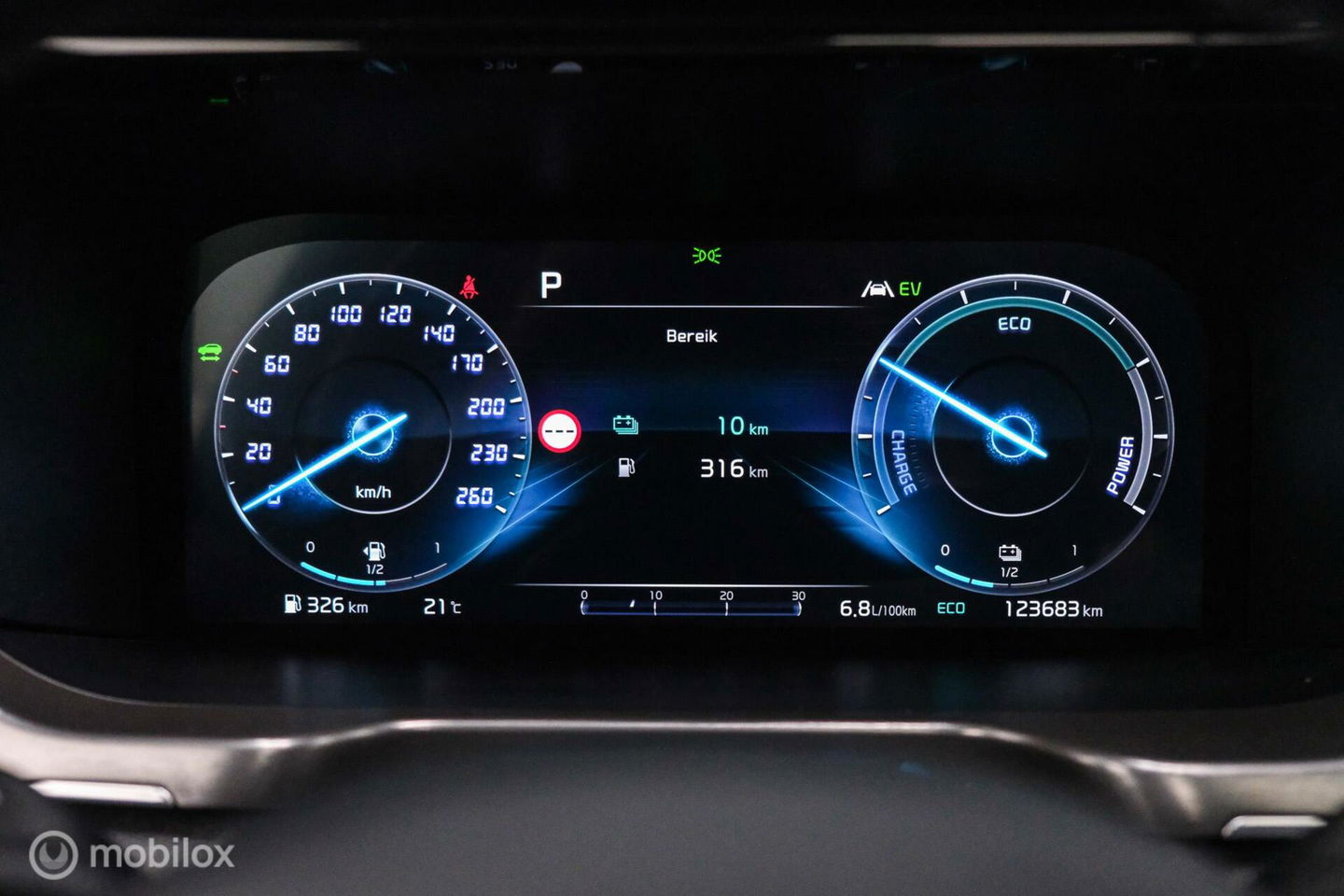 Kia Sorento 1.6 T-GDI Plug-in Hybrid 4WD ComfortLine | Panorama | Bose | Adaptive | Stoelkoeling | LED | Trekhaak | Leder | Zonneschermen |